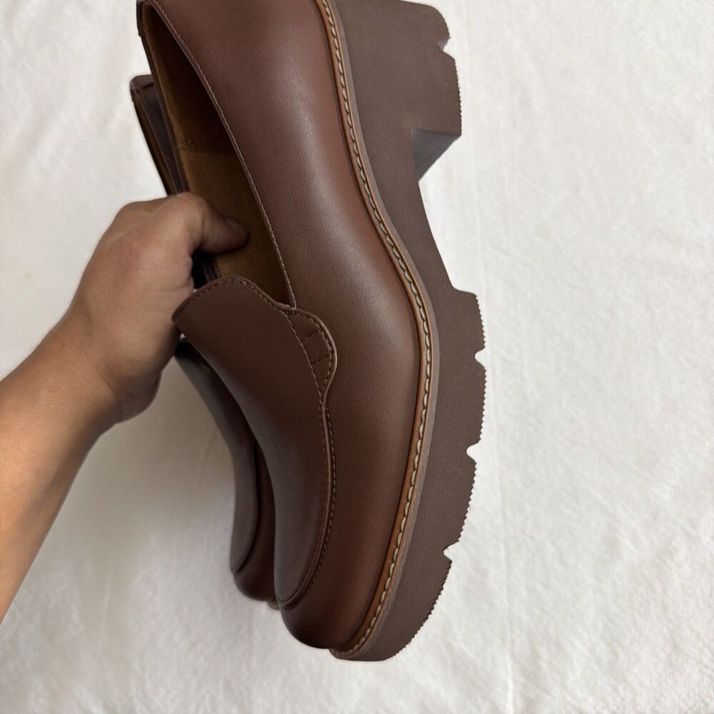 Women’s 7W Naturalizer Cabaret Lug Chunky Sole Loafer Rich Brown Leather Uppers - Picture 13 of 16